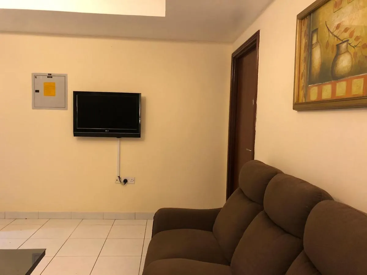 New Royal Mark Hotel Apartments دبي
