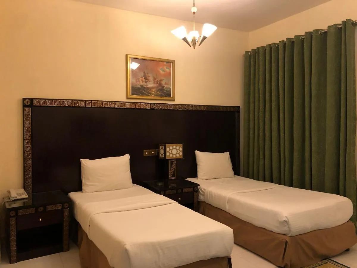 New Royal Mark Hotel Apartments دبي