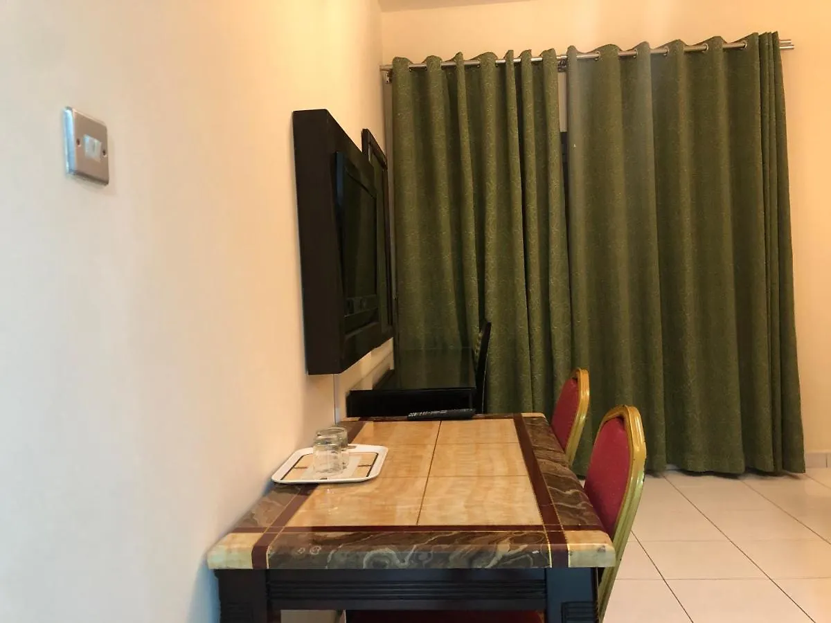 New Royal Mark Hotel Apartments دبي 2*,  الإمارات العربية المتحدة